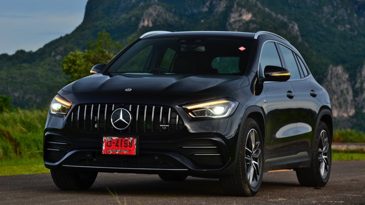 Mercedes gla deals 4matic hybrid