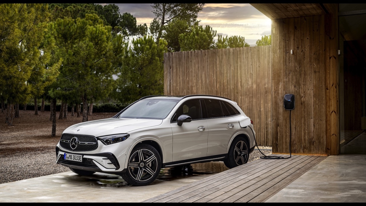 Glc suv deals hybrid 2020