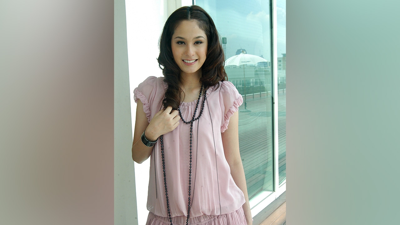 ย้อนภาพวันวาน ขวัญ อุษามณี สวยจริงไม่จกตาตั้งแต่เด็กจนโต 