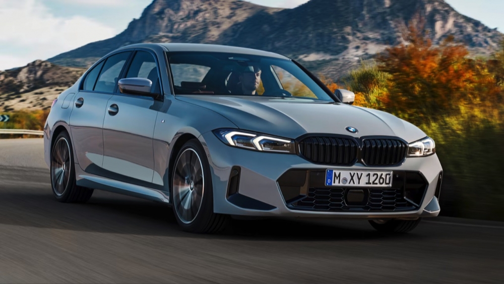 ชายเล็กจอมพลัง เข้าไทยเร็วๆนี้ BMW SERIES-3 M340i LCI 2023