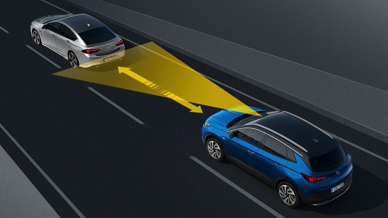 Cruise Control สบายเท้า สบายใจ ถ้าใช้อย่างระวัง