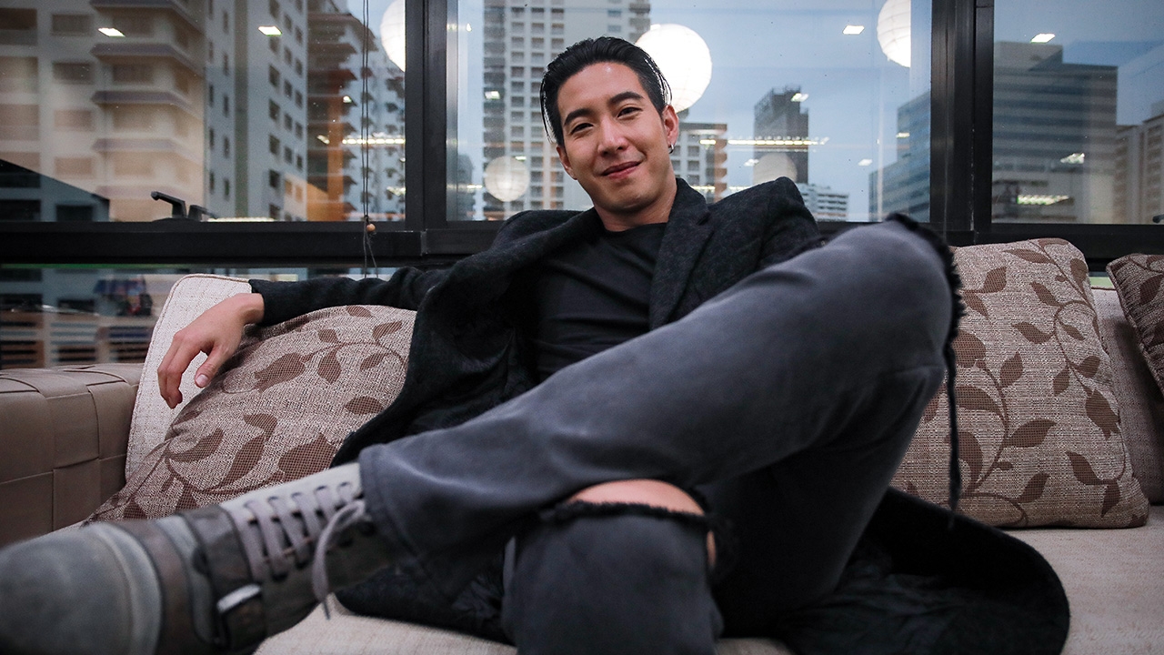 เปิดประวัติน่าสนใจ โตโน่ ภาคิน พระเอก-นักร้อง ที่ตั้งใจจะว่ายน้ำข้ามโขง