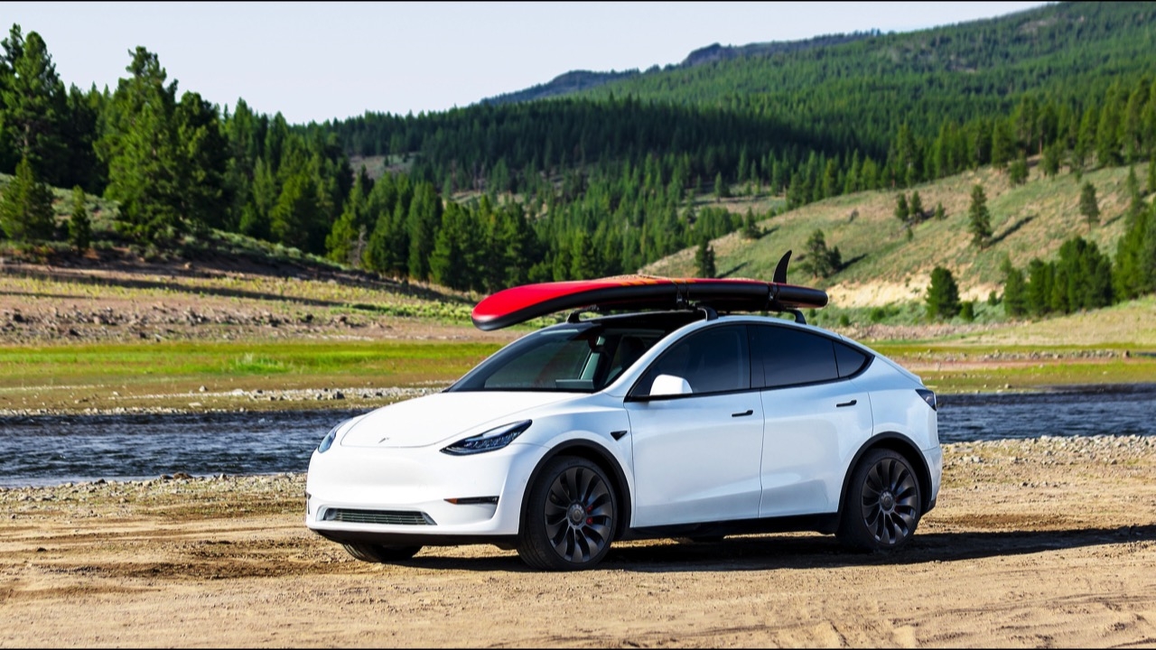 Tesla model deals 3 model y