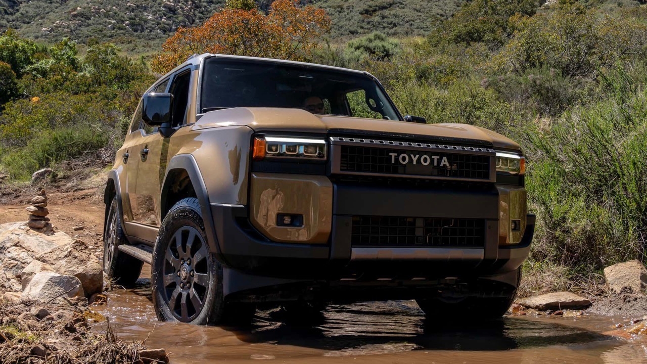  เข้าไทยปลายปี มีดีที่ความหล่อ TOYOTA NEW LAND CRUISER 250 