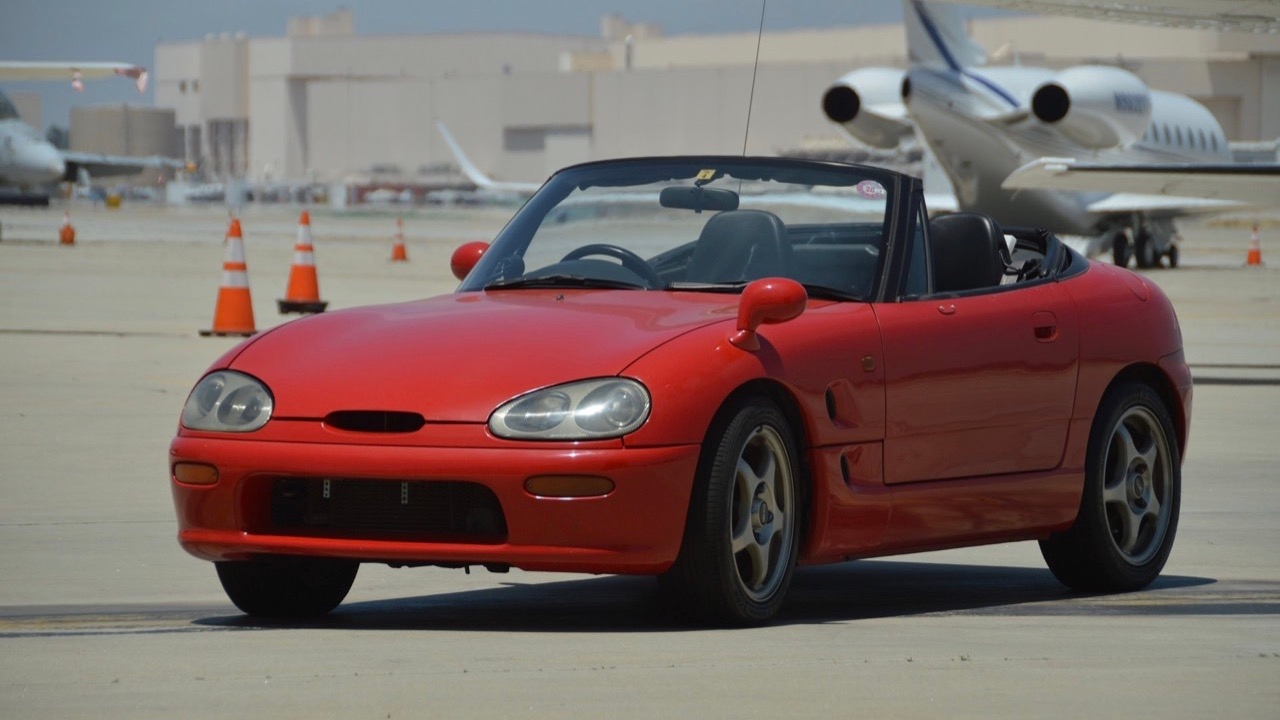 Suzuki Cappuccino สปอร์ต 3 ลุค อายุ 30 กว่าขวบ ขับหลัง เรดไลน์ 8,500..แค่อาจไม่ใช่ในแบบที่คุณคิด