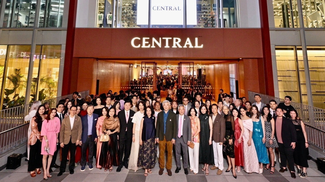 ฉลองโฉมใหม่เซ็นทรัลชิดลมอย่างยิ่งใหญ่