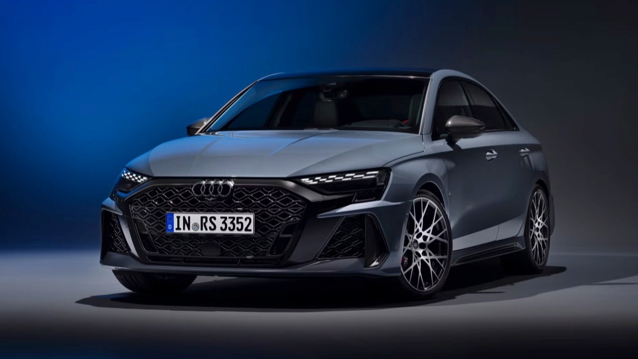มาแล้ว หนูเล็กเด็กสายโหด Audi RS3 Sportback รุ่นปรับโฉม 2025