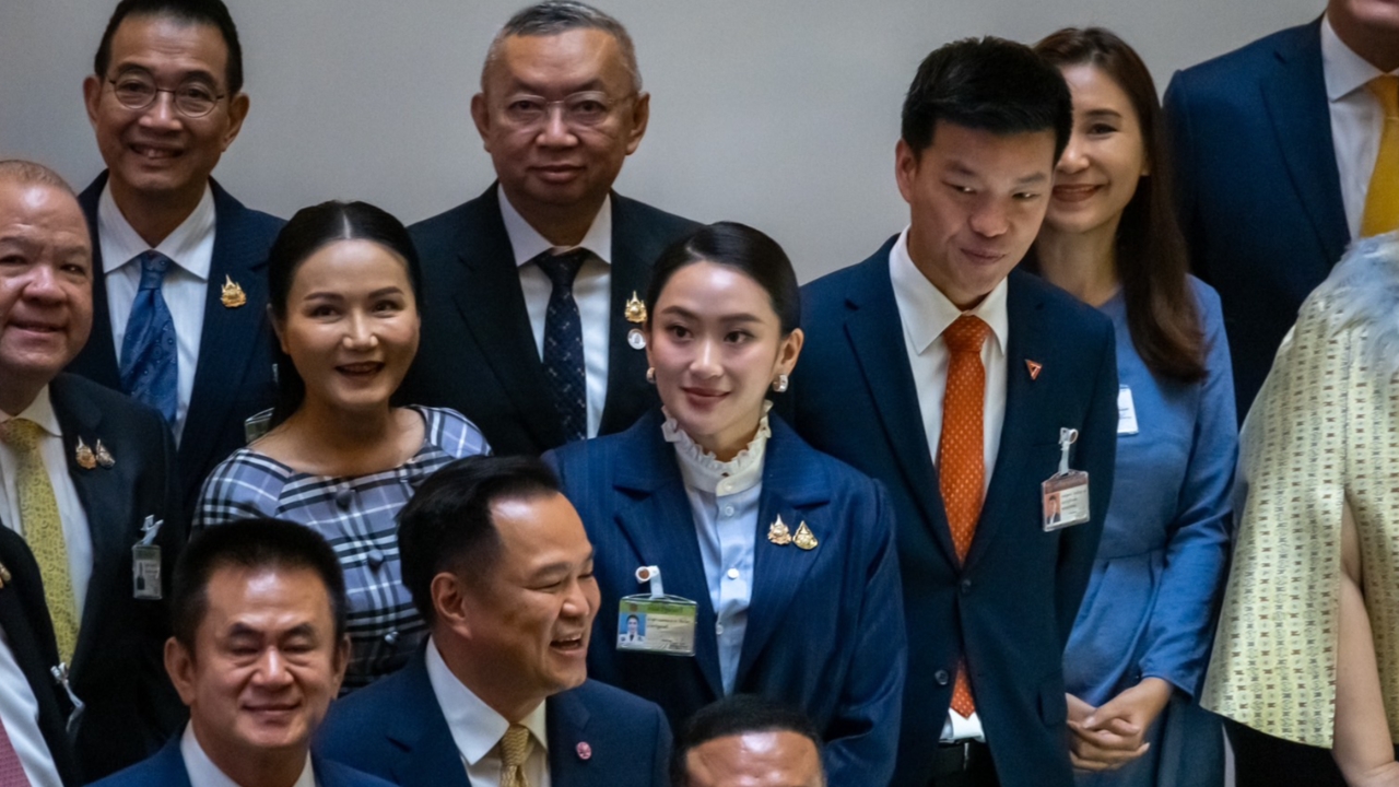 “อิ๊งค์” ขอบคุณพรรคร่วมช่วยกัน ลั่น รัฐบาลอยู่ครบสมัย “อนุทิน” อวยนายกฯ เก่งมาก
