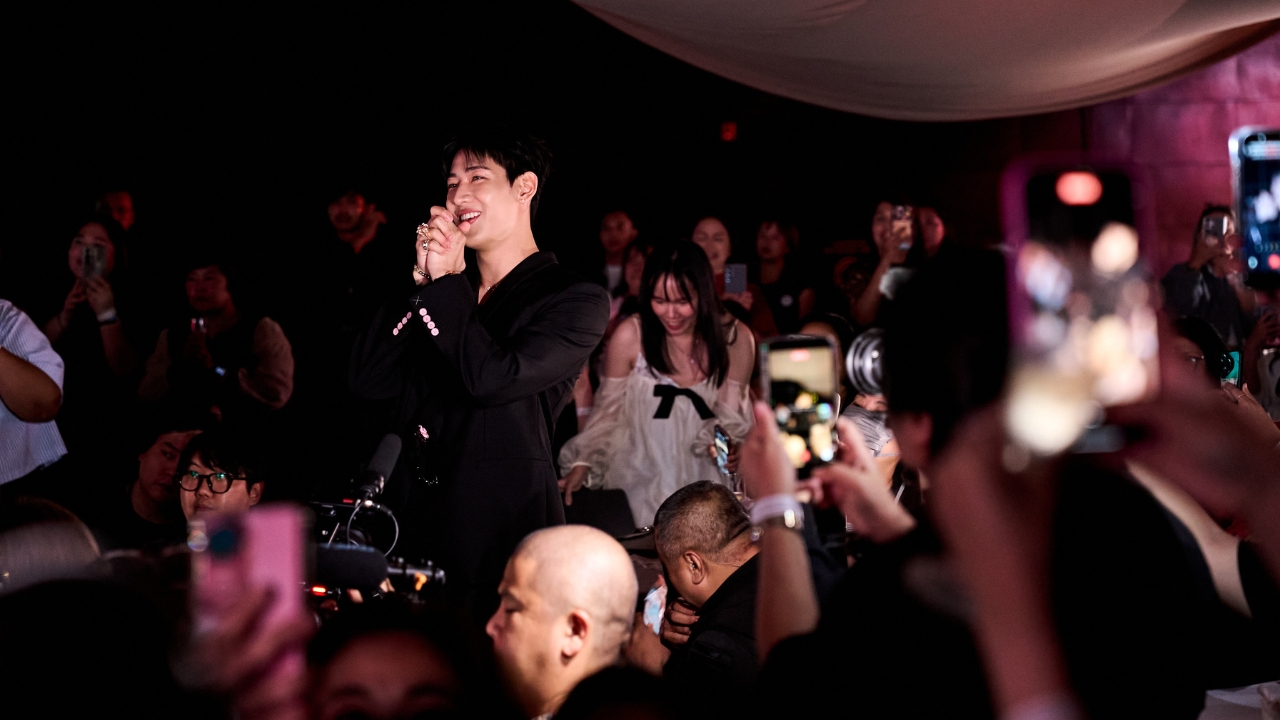 แบมแบม ฉลองอัลบั้มไทยแรก [HOMETOWN] จัดปาร์ตี้สุดอลังการ คนบันเทิงร่วมงานแน่นฮอลล์