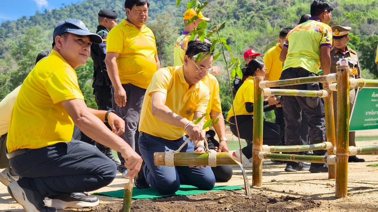กรมทรัพยากรน้ำ หนุนโครงการอนุรักษ์ฟื้นฟูแหล่งน้ำเพื่อช้างป่าทุ่งกร่าง จันทบุรี