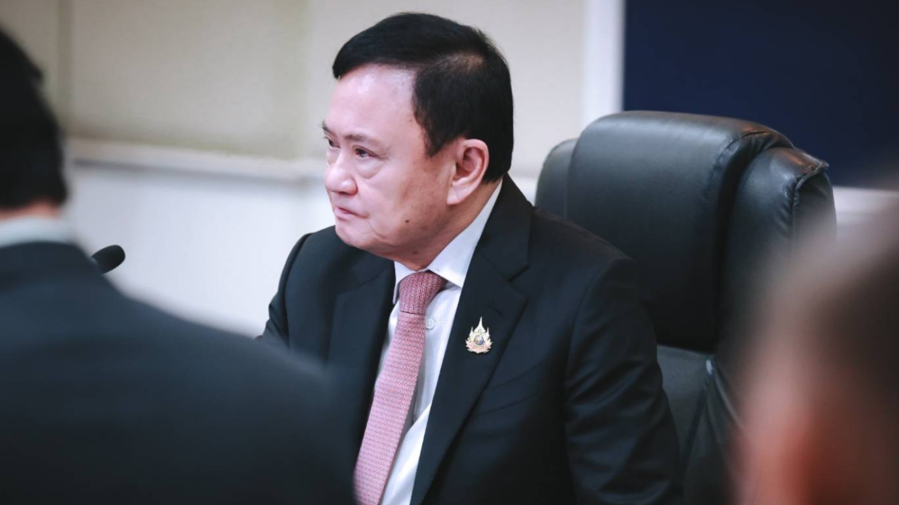 กร้าว เราไม่ควรปรานีกับศัตรู “ทักษิณ” มองปมยุบ กอ.รมน. เที่ยวนี้จะเป็นการพิสูจน์