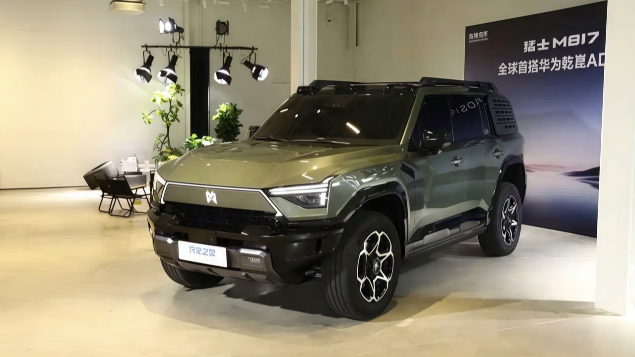 Dongfeng เปิดตัวเอสยูวียักษ์ Warrior M817 ปลั๊กอินไฮบริด  700 ม้า! 