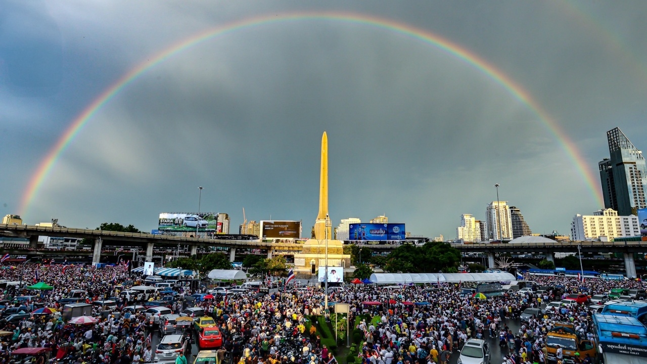 ประมวลภาพ ม็อบอนุสาวรีย์ชัยสมรภูมิ 28 มิถุนายน ชุมนุมเรียกร้องให้นายกฯ ลาออก