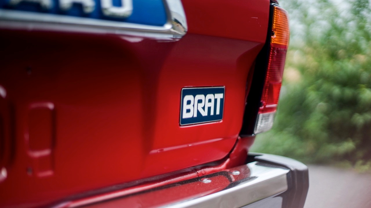 รถชื่อรุ่นแปลก ดูเก๋บางมุมแต่ความหมายอาจชวนปวดหัว