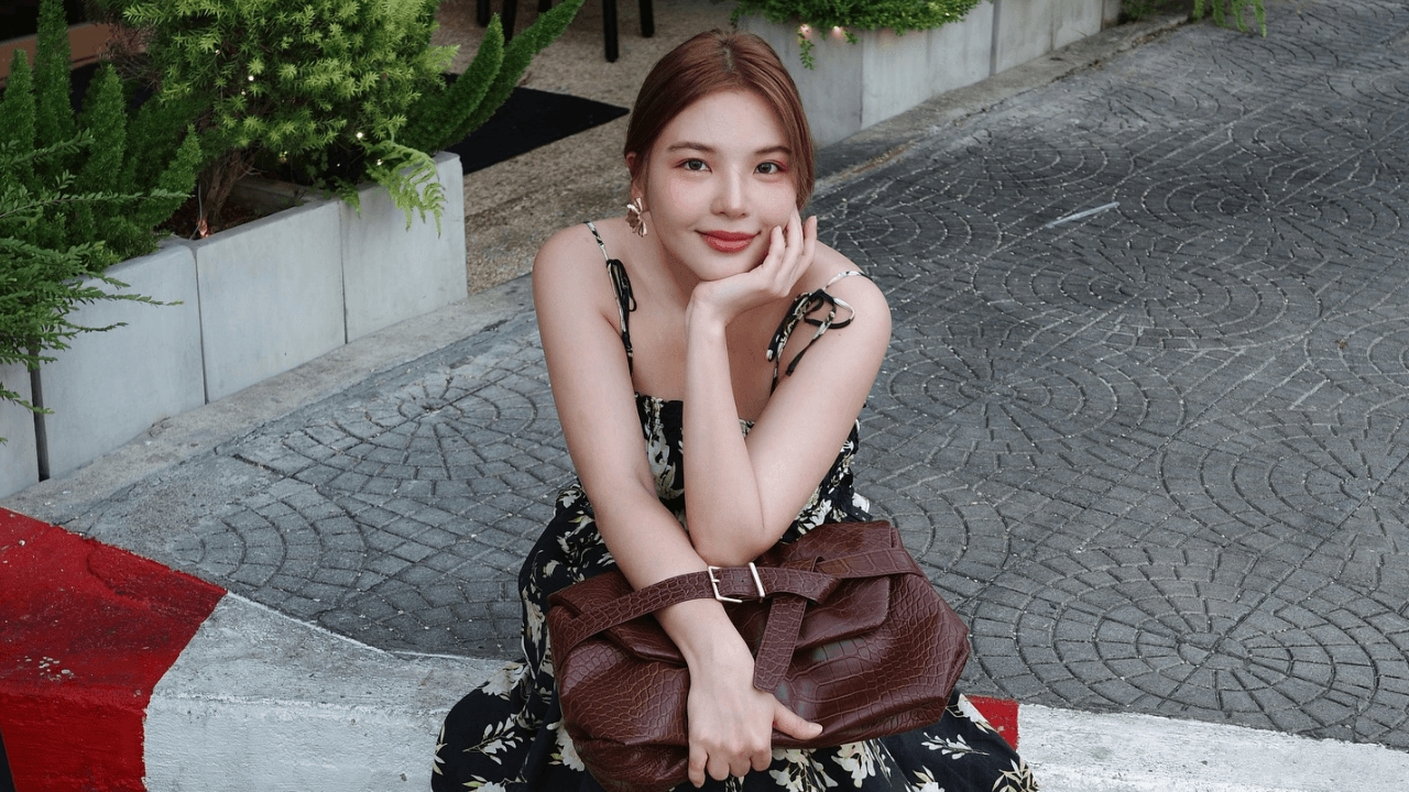 เปิดประวัติ อร BNK หรือ อรอุ๋ง สาวสวยน่ารักเหมือนแมวน้ำ ผู้กุมหัวใจเหล่าโอตะ