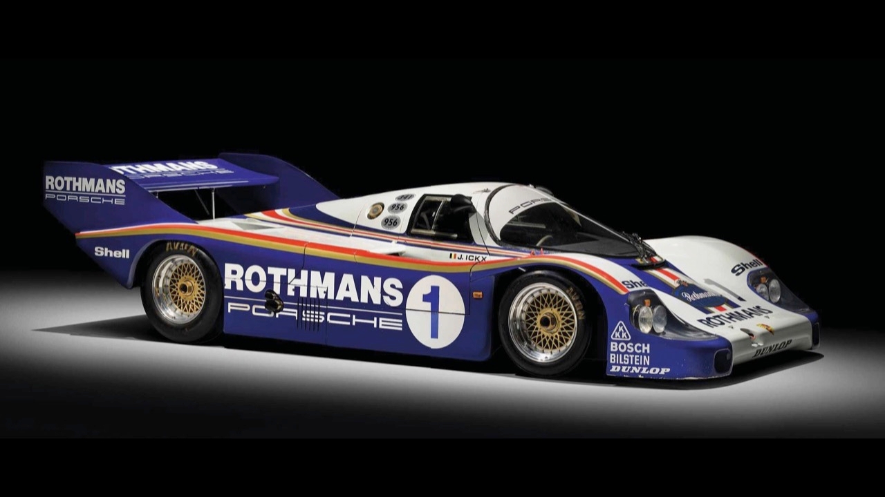 ตัวเป็นๆ แถวทองหล่อ Porsche 956 รถแข่งแชมป์เลอมังค์ พร้อมโชว์ตัวในไทย