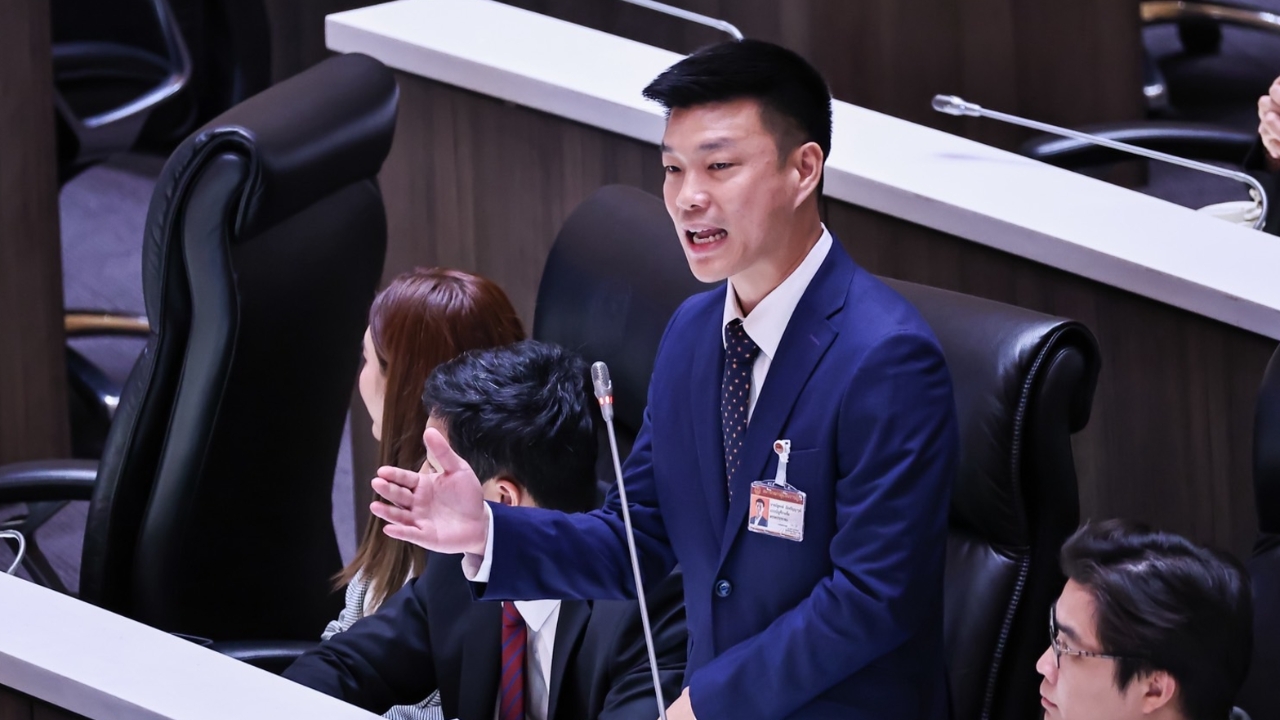 “เท้ง” เฉ่งจัดงบประมาณ 69 หูหนวก-ตาบอด “จุลพันธ์” เชื่อจัดเก็บรายได้เข้าเป้า