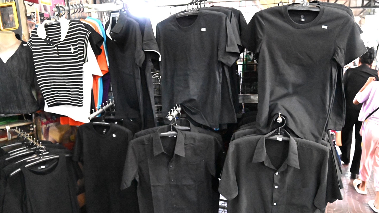 DIT คุมเข้มราคาชุดดำ เตือนห้ามฉวยโอกาส ลุยมาตรการลดค่าครองชีพ รับ "คนละครึ่งพลัส"