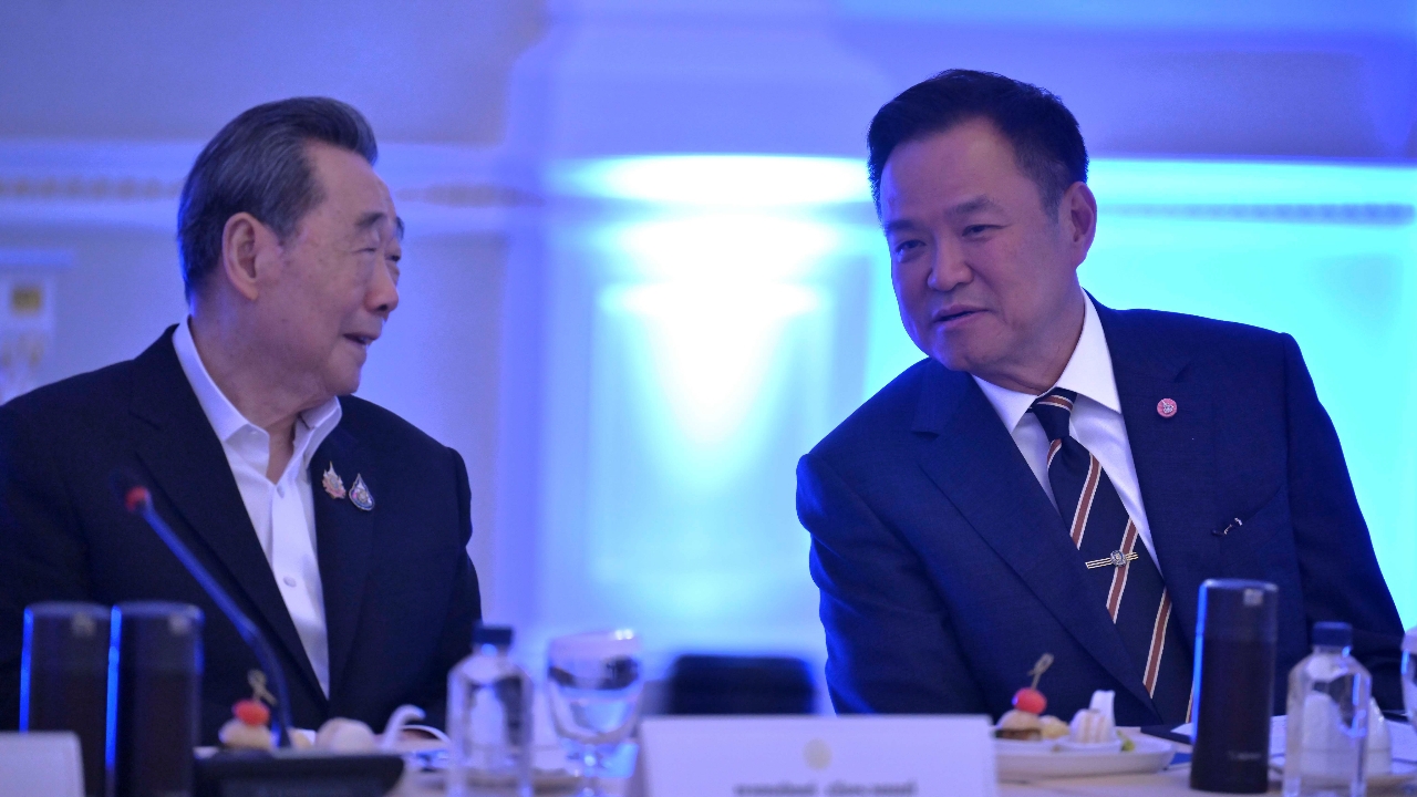 สรุปเนื้อหา วงดินเนอร์บิ๊ก CEO เสนอ 6 เรื่องหลัก “อนุทิน” เร่งยกเครื่องเศรษฐกิจไทย