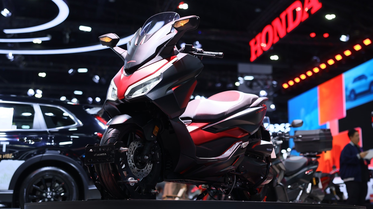 ชม New Honda Forza350 ราคา 185,340 บาท ในงาน Motor Show 2026
