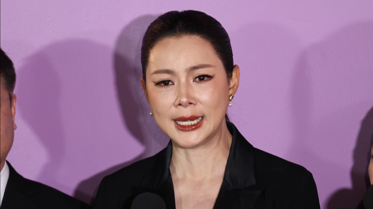 สรุปจบ! บุ๋ม ปนัดดา ร่ำไห้ถูกคนใกล้ตัวหักหลัง แฉเงิน 7 ล้านหายจากตู้เซฟ ประกาศขอหย่า-เลี้ยงลูกเอง