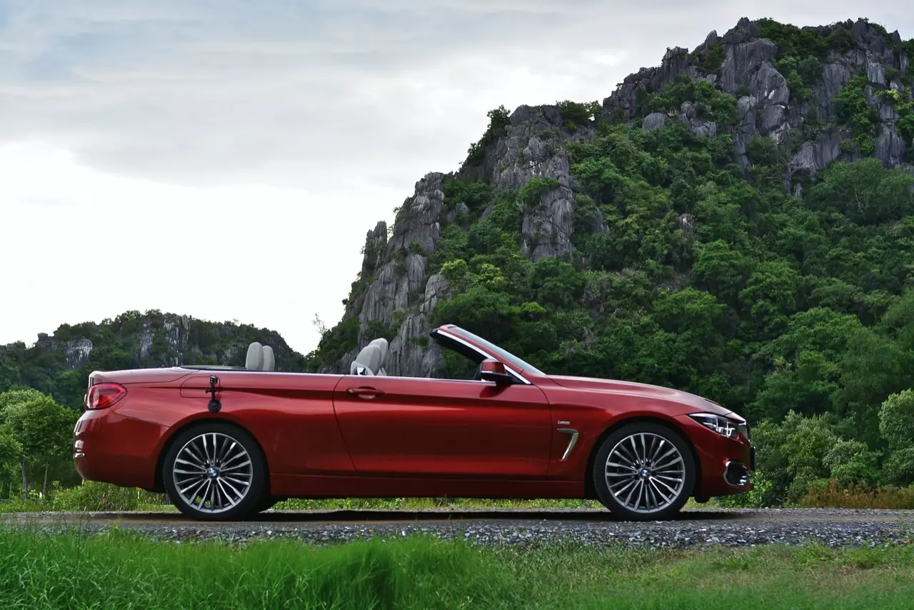 ทดสอบ BMW 430i CONVERTIBLE LUXURY LINE