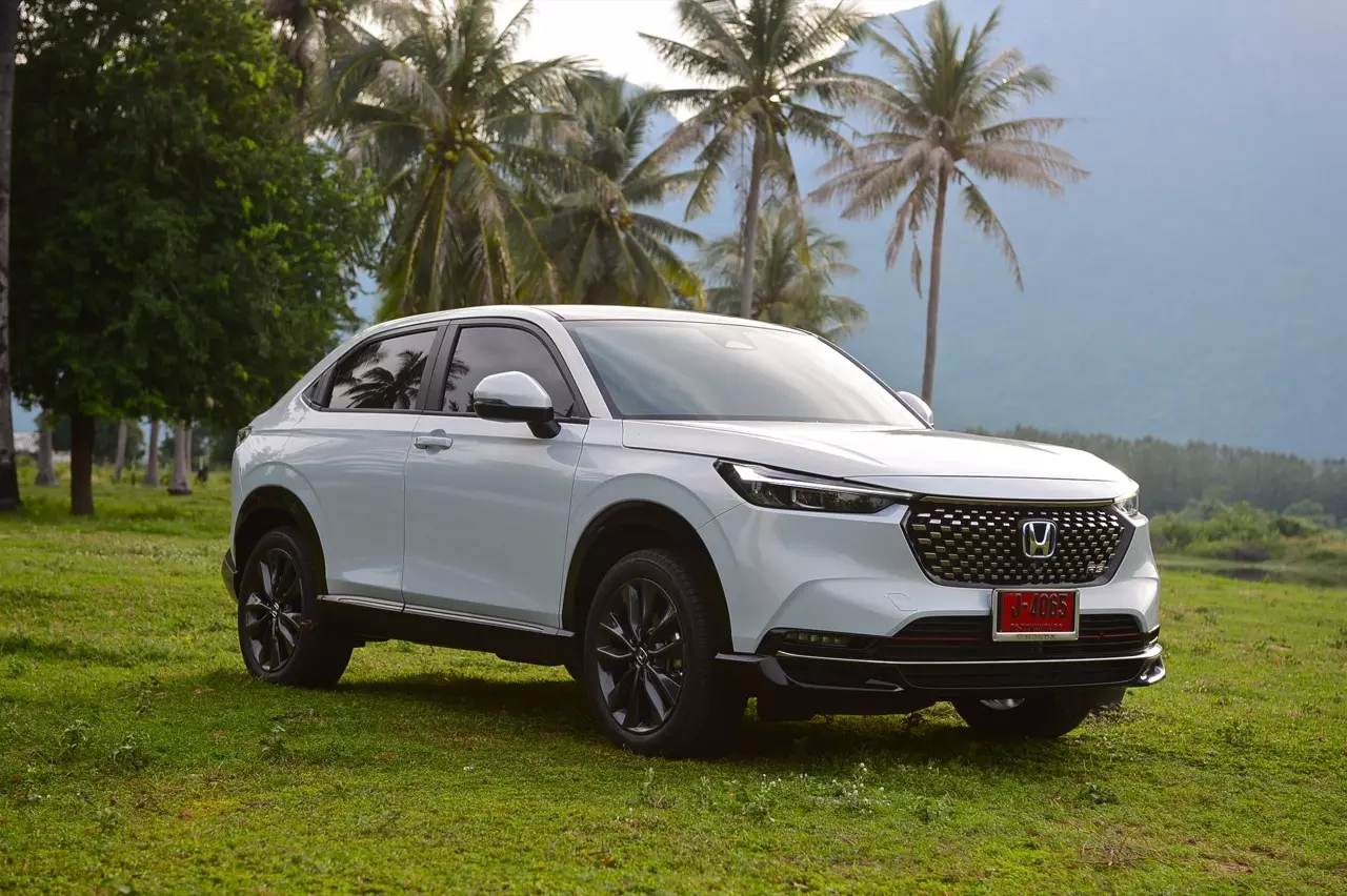 สัมผัสแรก ทดสอบ HONDA NEW HR-V e:HEV RS 
