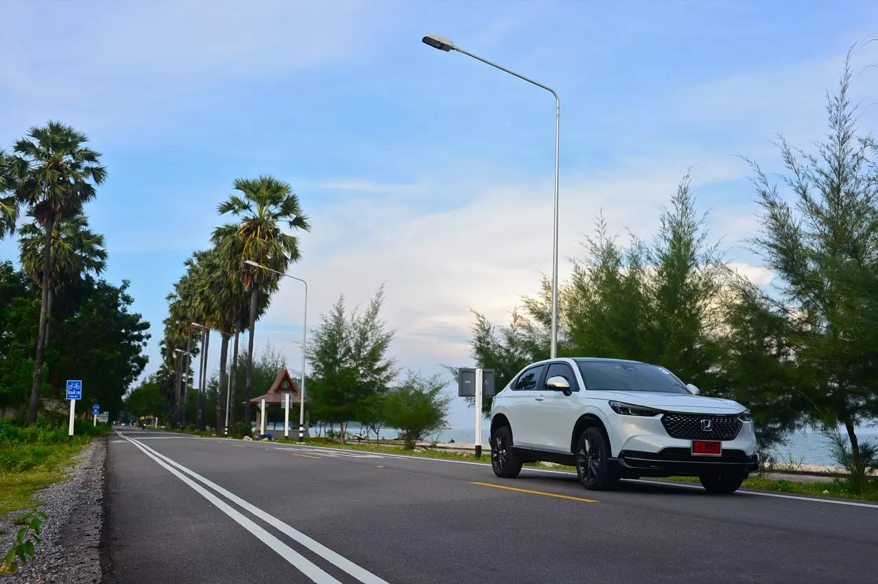 สัมผัสแรก ทดสอบ HONDA NEW HR-V e:HEV RS 