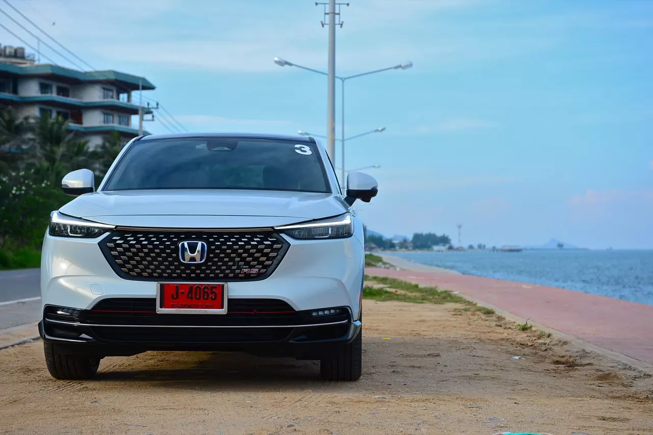 สัมผัสแรก ทดสอบ HONDA NEW HR-V e:HEV RS 