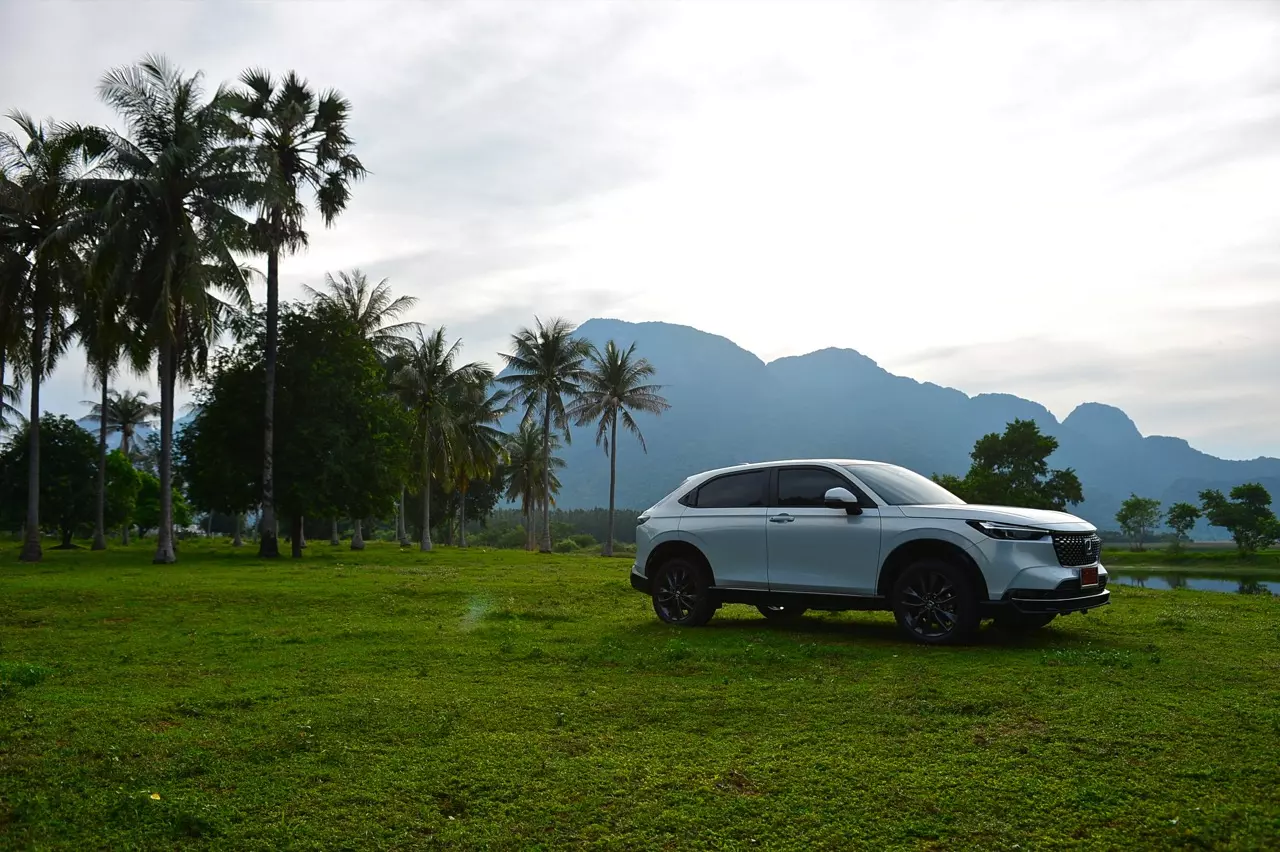 สัมผัสแรก ทดสอบ HONDA NEW HR-V e:HEV RS 