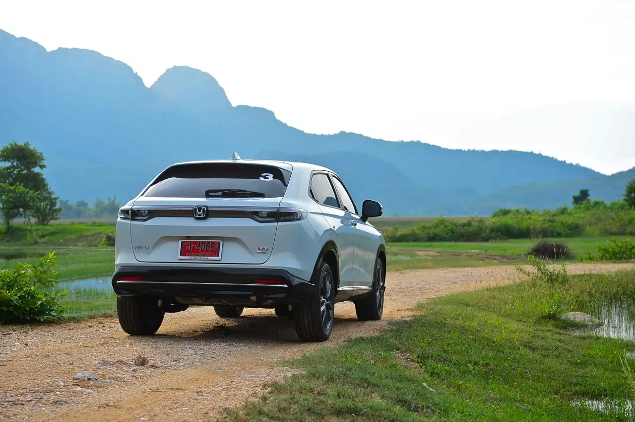 สัมผัสแรก ทดสอบ HONDA NEW HR-V e:HEV RS 