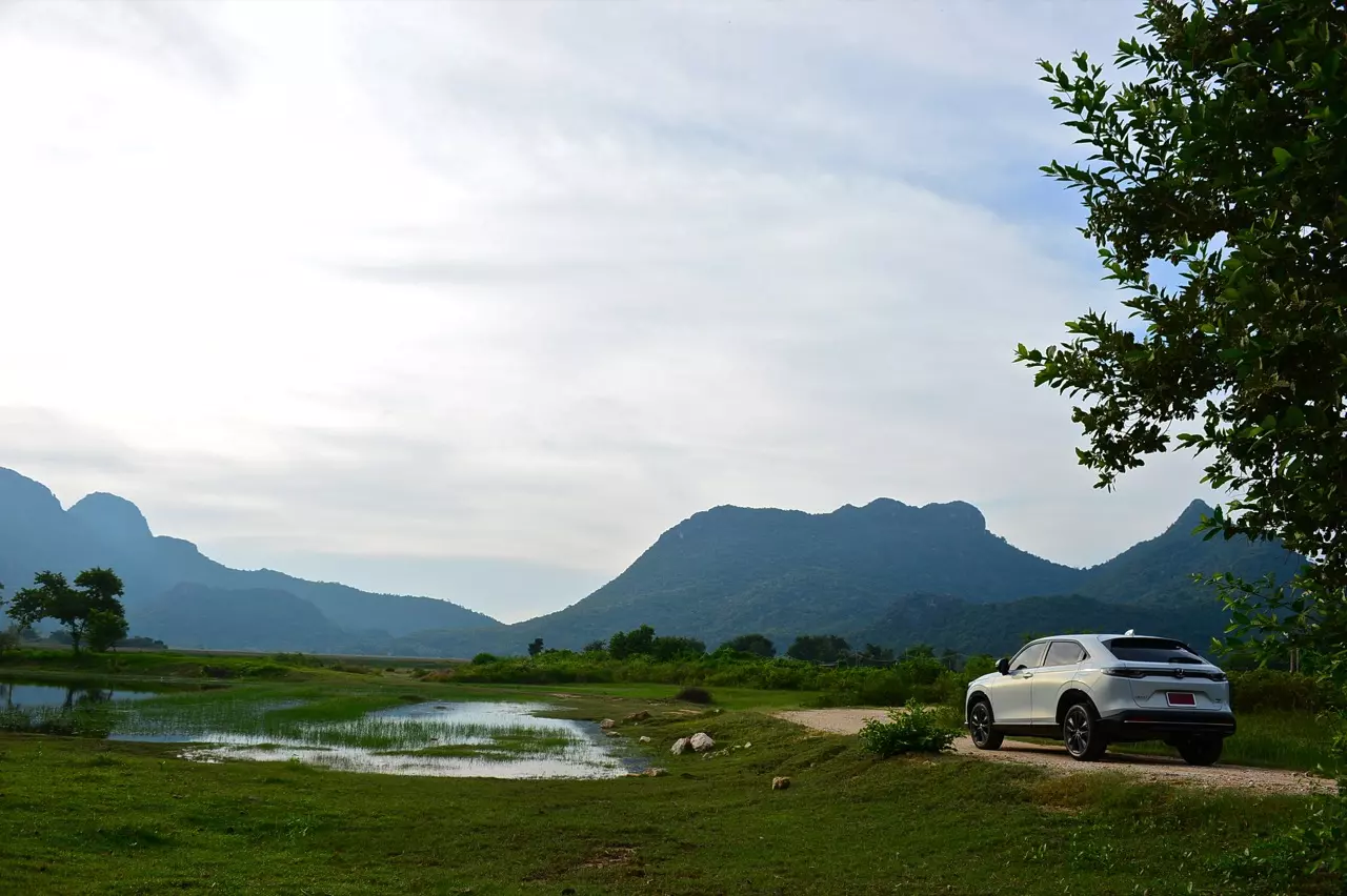 สัมผัสแรก ทดสอบ HONDA NEW HR-V e:HEV RS 
