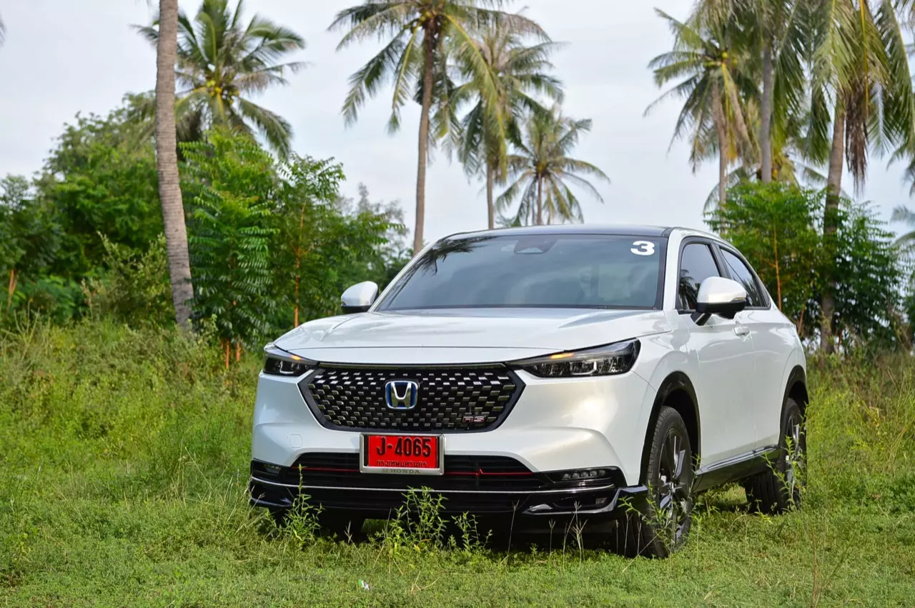 สัมผัสแรก ทดสอบ HONDA NEW HR-V e:HEV RS 