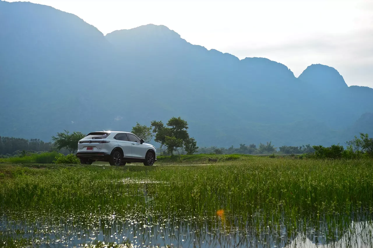 สัมผัสแรก ทดสอบ HONDA NEW HR-V e:HEV RS 