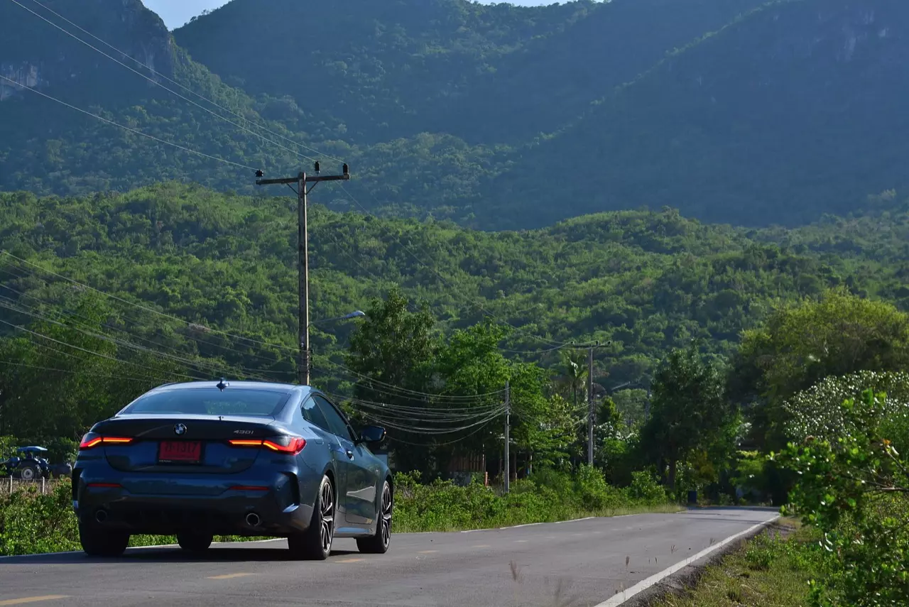 หนูเล็ก เด็กจมูกโต! ทดสอบ BMW 430i M SPORT G22