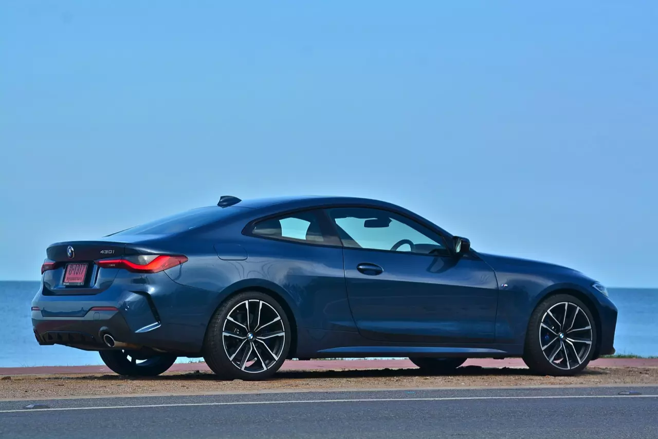 หนูเล็ก เด็กจมูกโต! ทดสอบ BMW 430i M SPORT G22