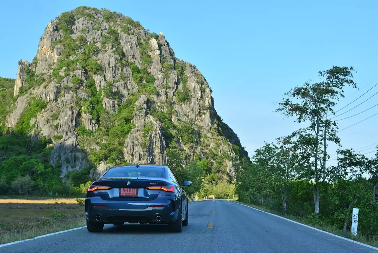 หนูเล็ก เด็กจมูกโต! ทดสอบ BMW 430i M SPORT G22