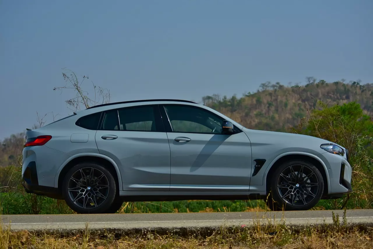 ดึงโหด ทดสอบ BMW X4 M COMPETITION LCI 2023