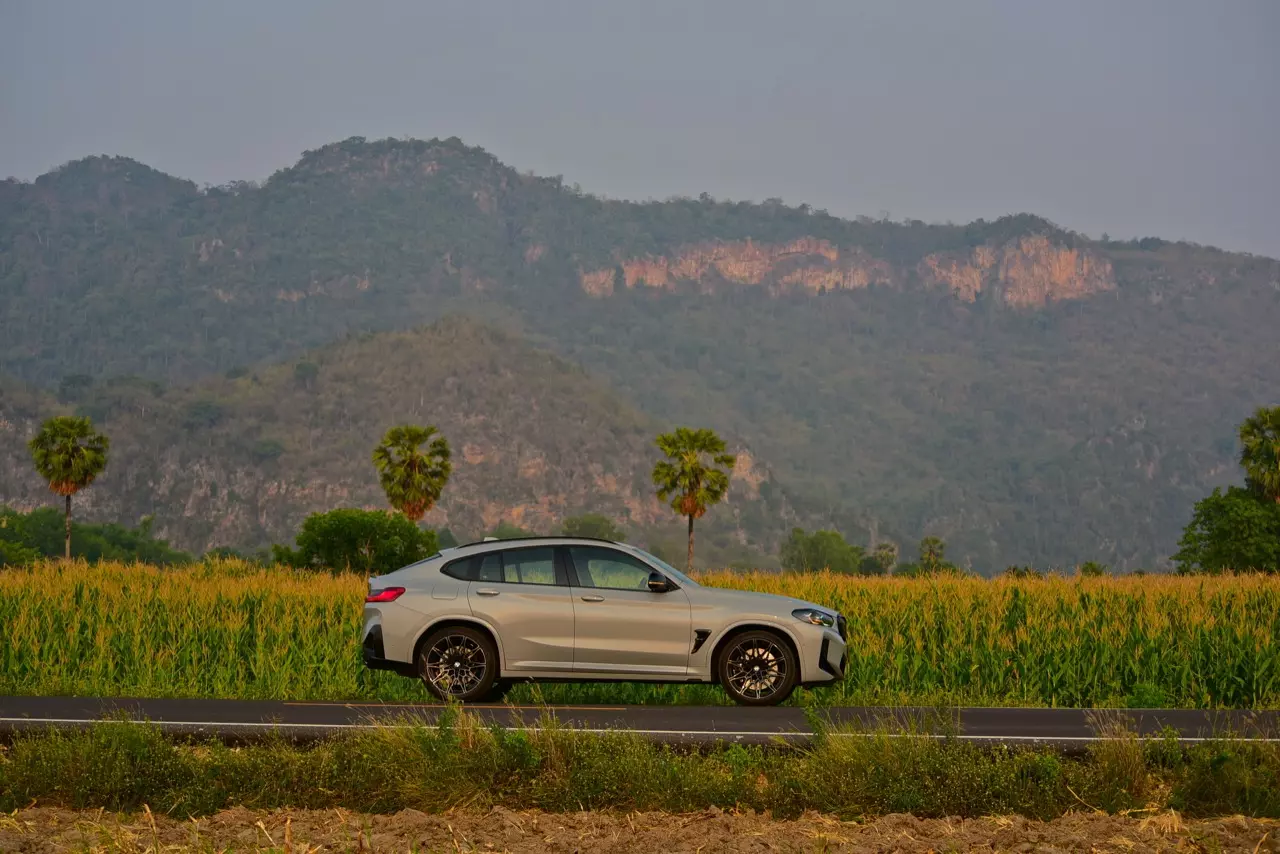 ดึงโหด ทดสอบ BMW X4 M COMPETITION LCI 2023