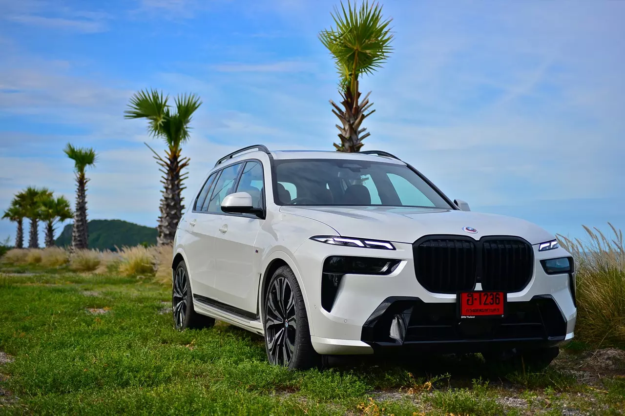 ประกอบไทยราคาดีงาม ทดสอบ BMW X7 xDRIVE40d M SPORT LCI 2023