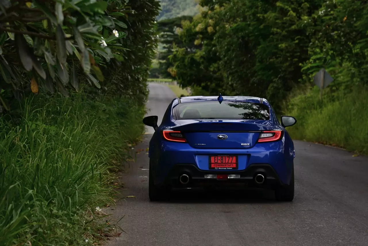 เล็กแต่ร้าย ทดสอบ SUBARU NEW BRZ EYESIGHT 6AT