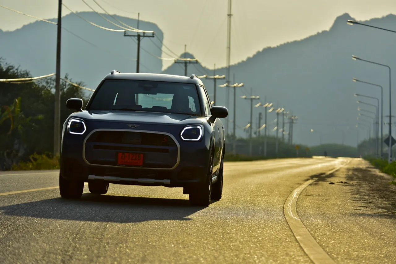 ประกอบไทยราคาดีงาม ทดสอบ MINI COUNTRYMAN COOPER S ALL4 U25 