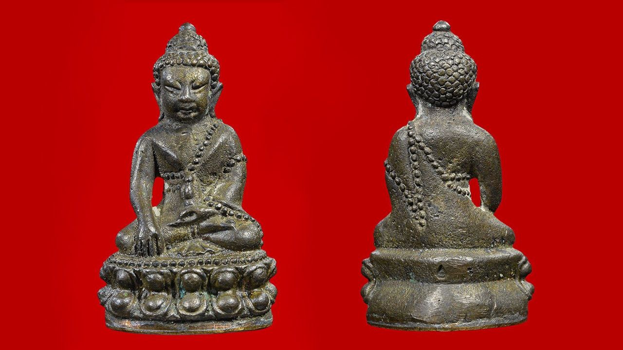 พระกริ่ง ชินบัญชร ก้นทองแดง พ.ศ.๒๕๑๗ หลวงปู่ทิม วัดละหารไร่ ของวรวีร์ พลพรเข็มเพชร.