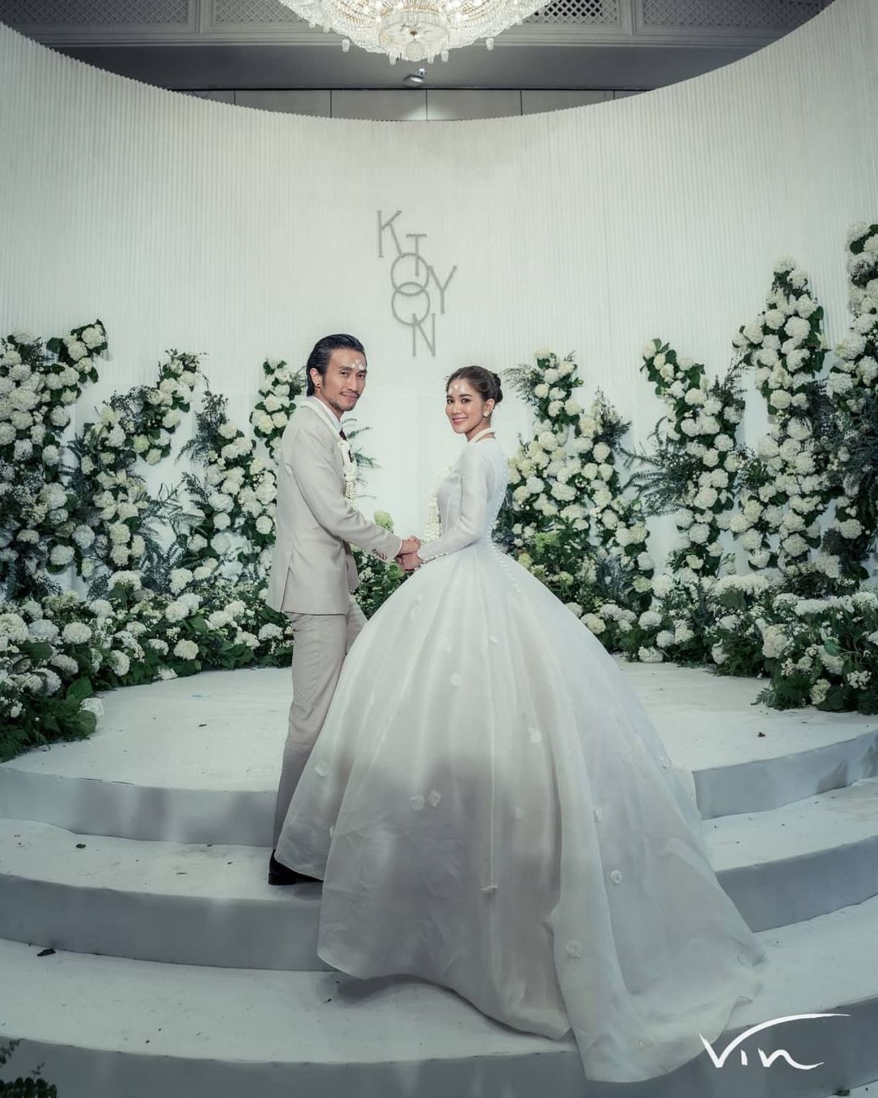 ตูน-ก้อย ขอบคุณภาพจากไอจี @artiwara