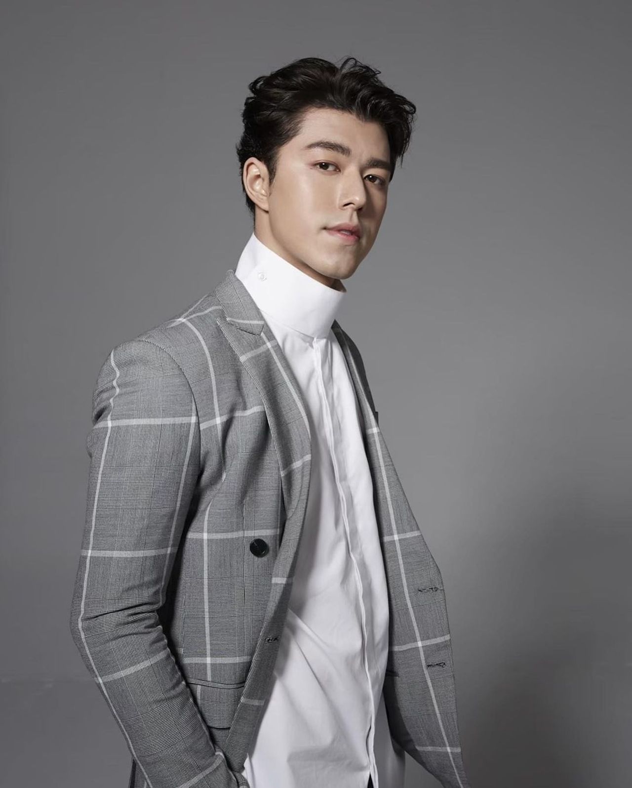 นาย ณภัทร ขอบคุณภาพจากไอจี @naphat_nine