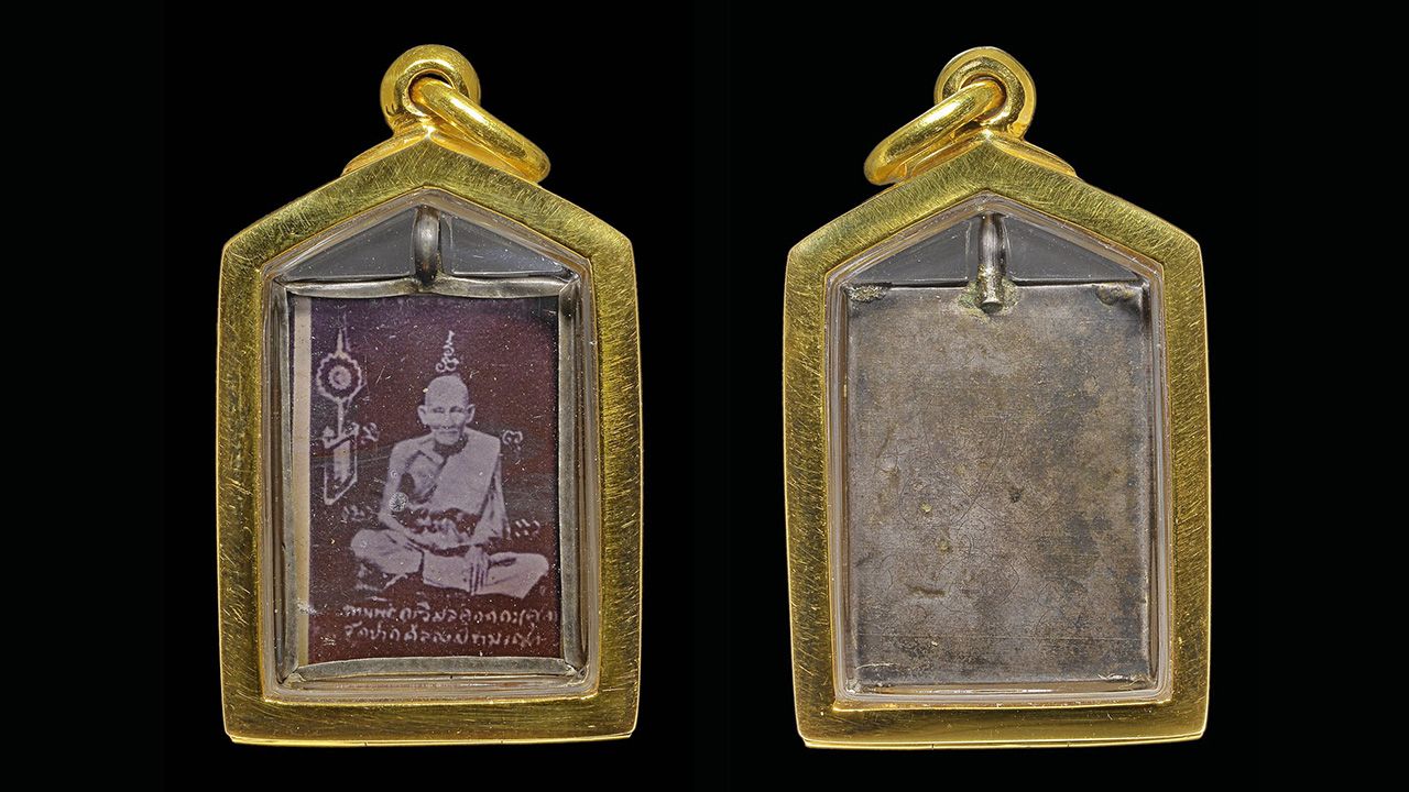 ภาพสีซีเปีย เลี่ยม กระจกจับขอบเงิน หลวงปู่ศุข วัดปากคลองมะขามเฒ่า ชัยนาท ของ คำรณ สัยยะนิฐี.