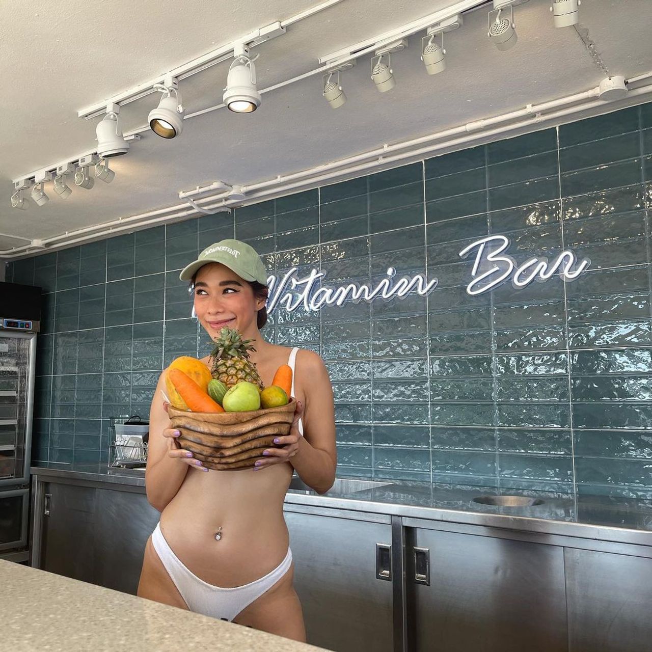 พลอย เฌอมาลย์ ขอบคุณภาพจากไอจี @chermarn