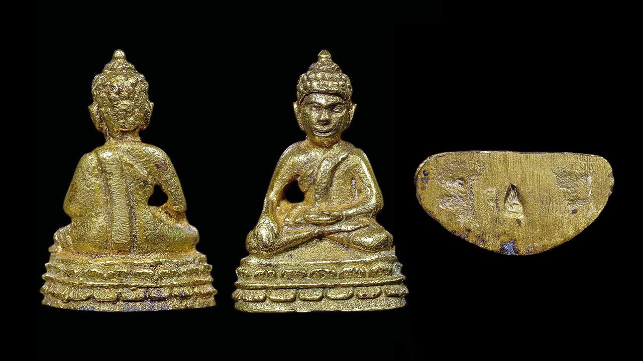 พระชัยวัฒน์ ชินบัญชรกะไหล่ทอง หลวงปู่ทิม วัดละหารไร่ ของอนุศักดิ์ กิติศิริสวัสดิ์.