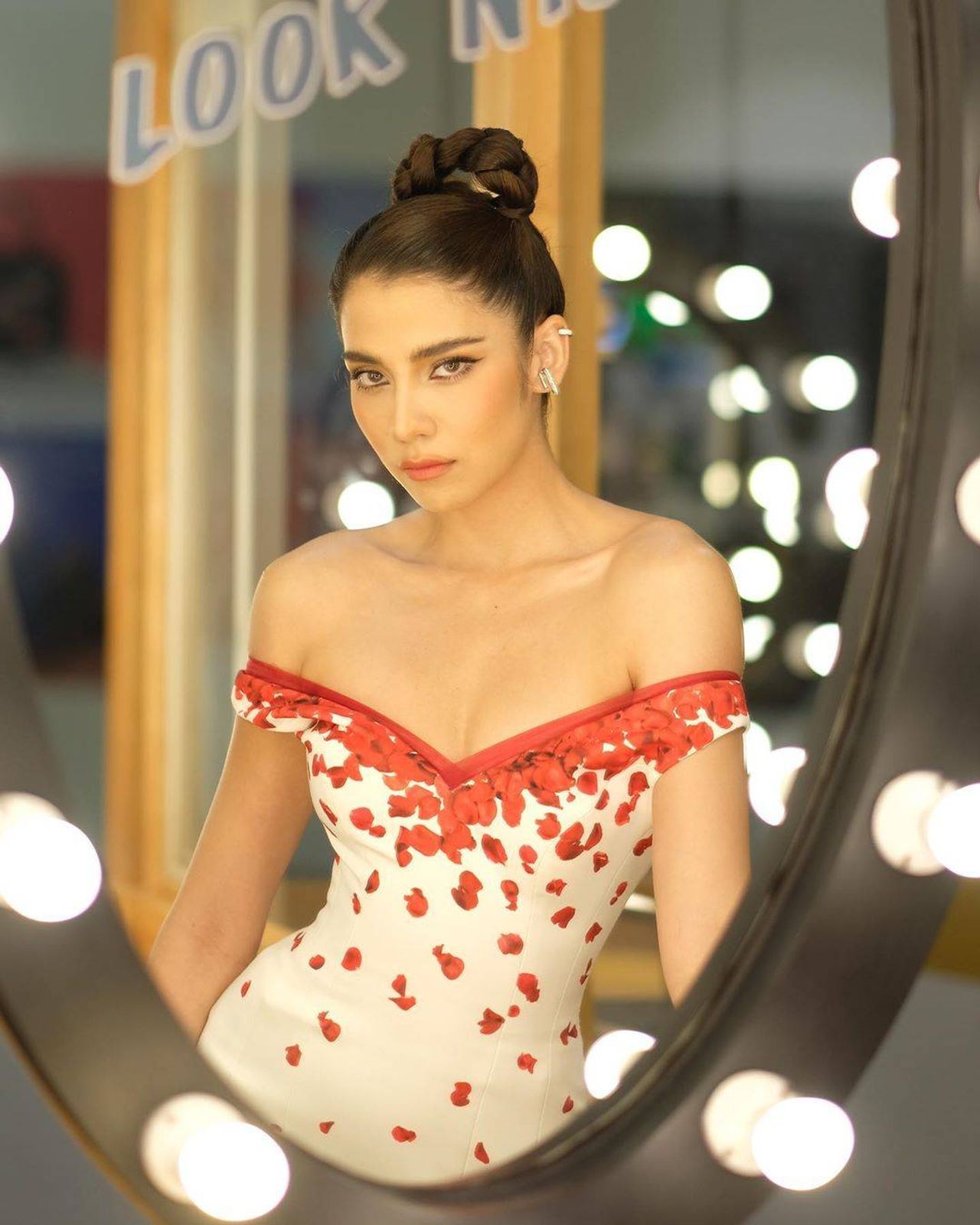 จีน่า เดอะเฟซ ขอบคุณภาพจากไอจี @ginaa.24