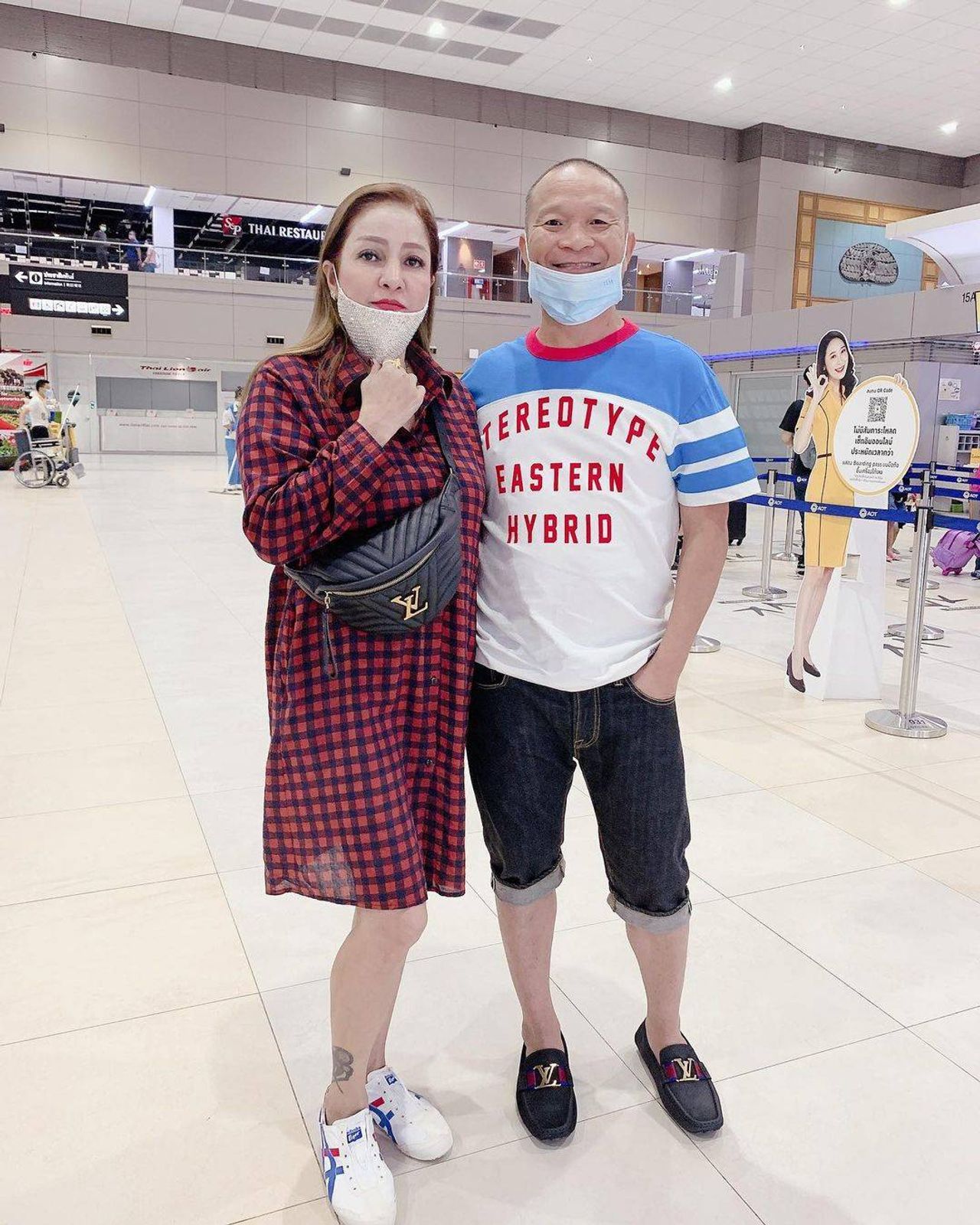 มด-หม่ำ ขอบคุณภาพจากไอจี @motjokmok